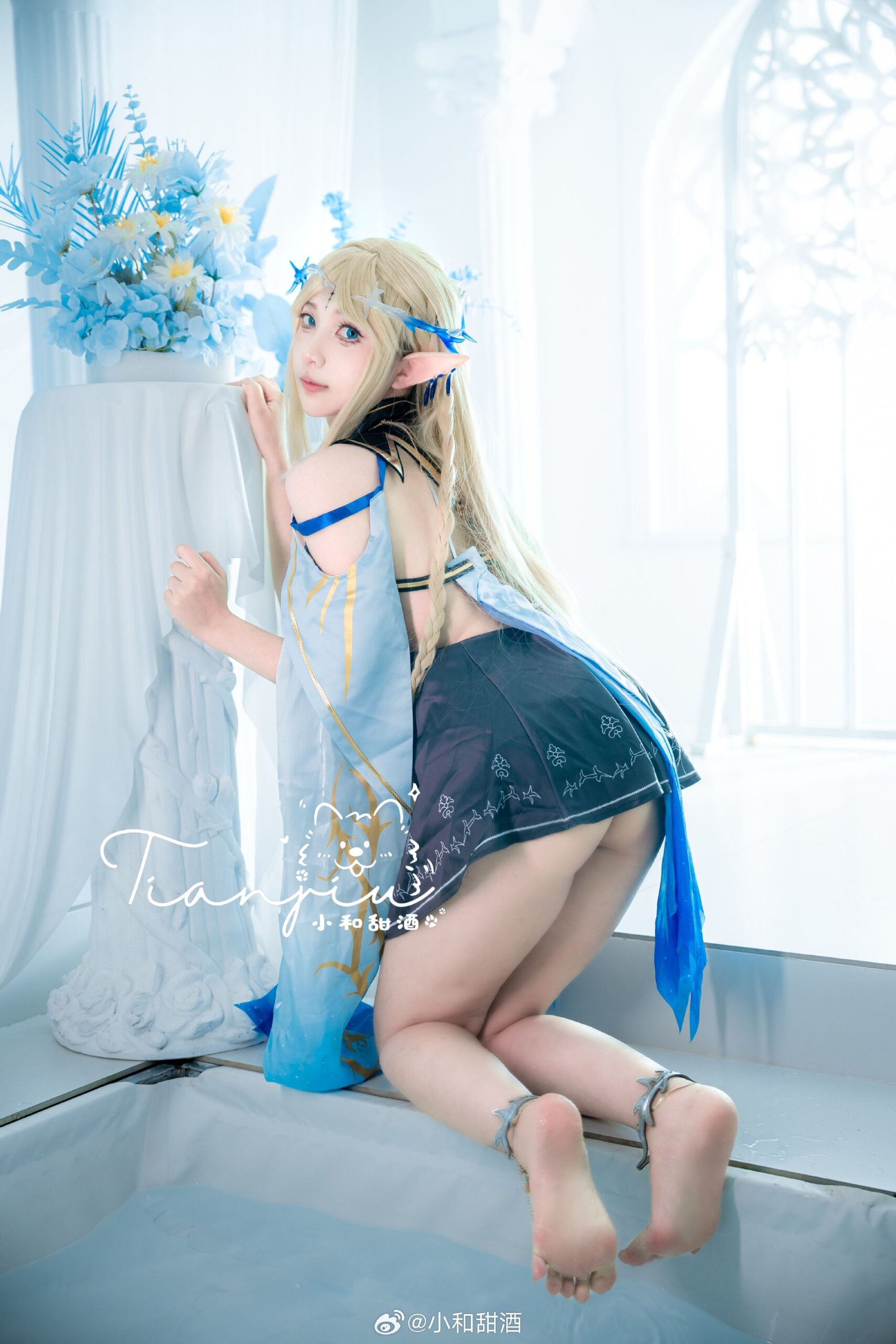 小和甜酒COSPLAY《鸣潮》卡提希娅
