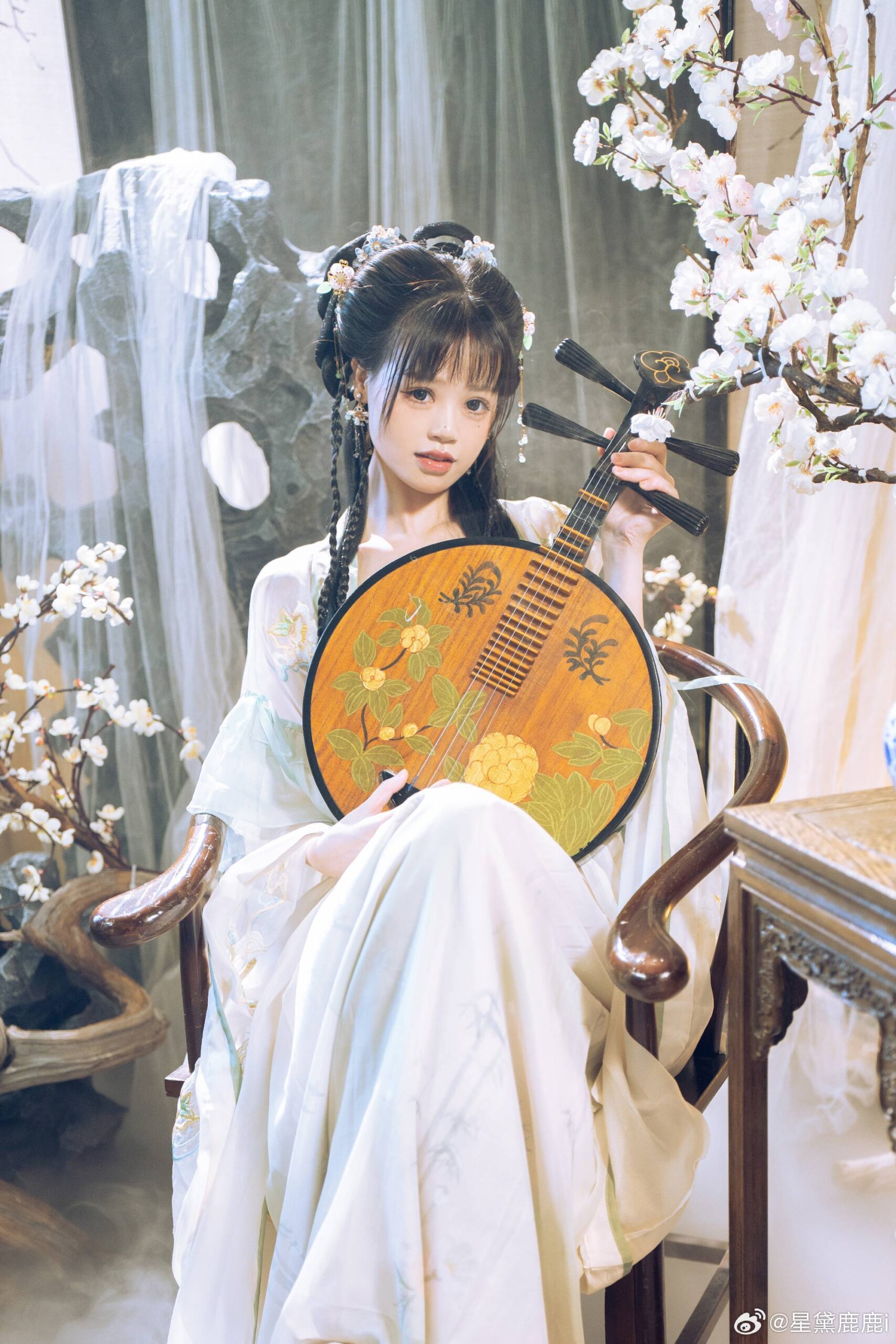 星黛鹿鹿i绿衣汉服COSPLAY写真