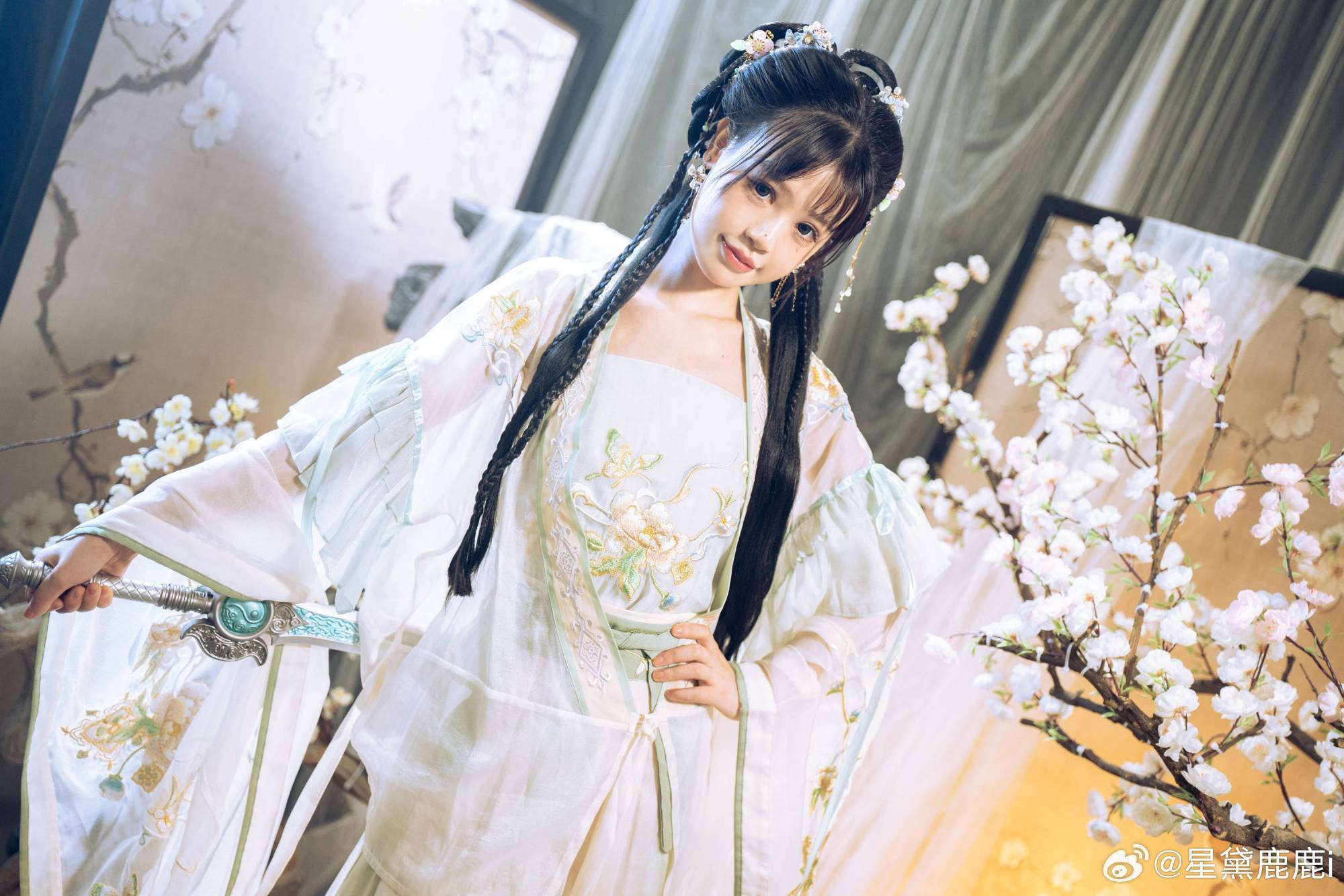 星黛鹿鹿i绿衣汉服COSPLAY写真