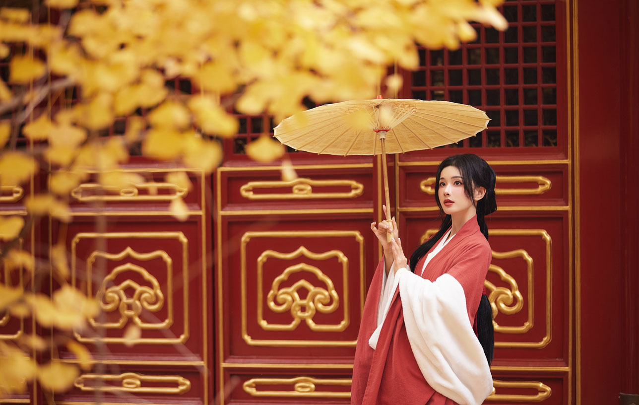 古风COSER AAAyu阿玉 最新汉服写真欣赏