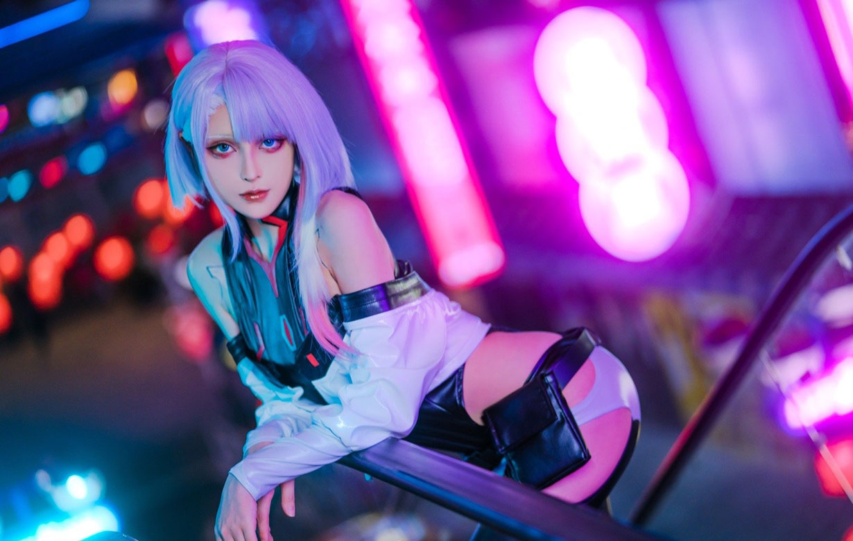 奶狮_《赛博朋克边缘行者》Lucy露西COS美图
