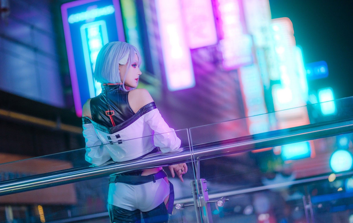 奶狮_《赛博朋克边缘行者》Lucy露西COS美图