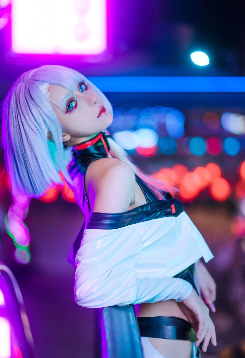 奶狮_《赛博朋克边缘行者》Lucy露西COS美图