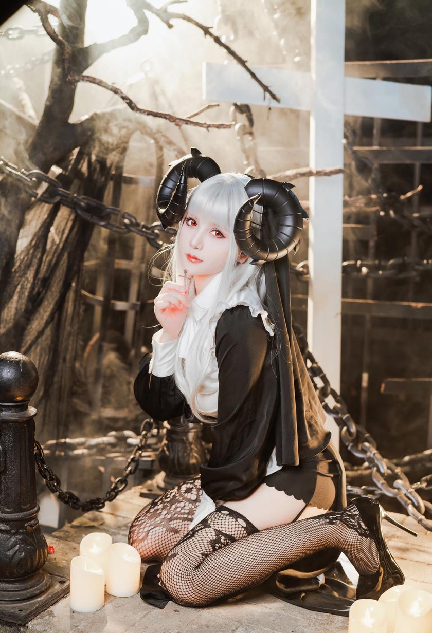 秋山AkII修女COSPLAY鉴赏