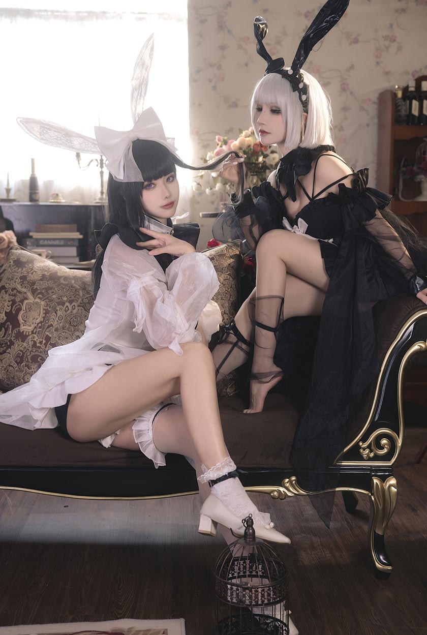 Momoko葵葵COSPLAY黑与白的平行倒映