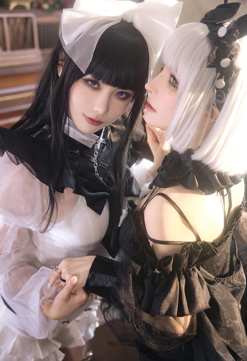 Momoko葵葵COSPLAY黑与白的平行倒映